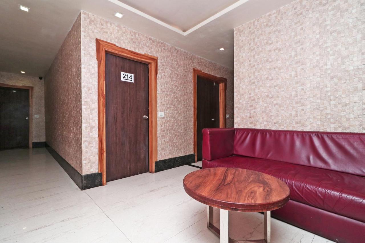 Hotel Deep Kanpur Eksteriør billede