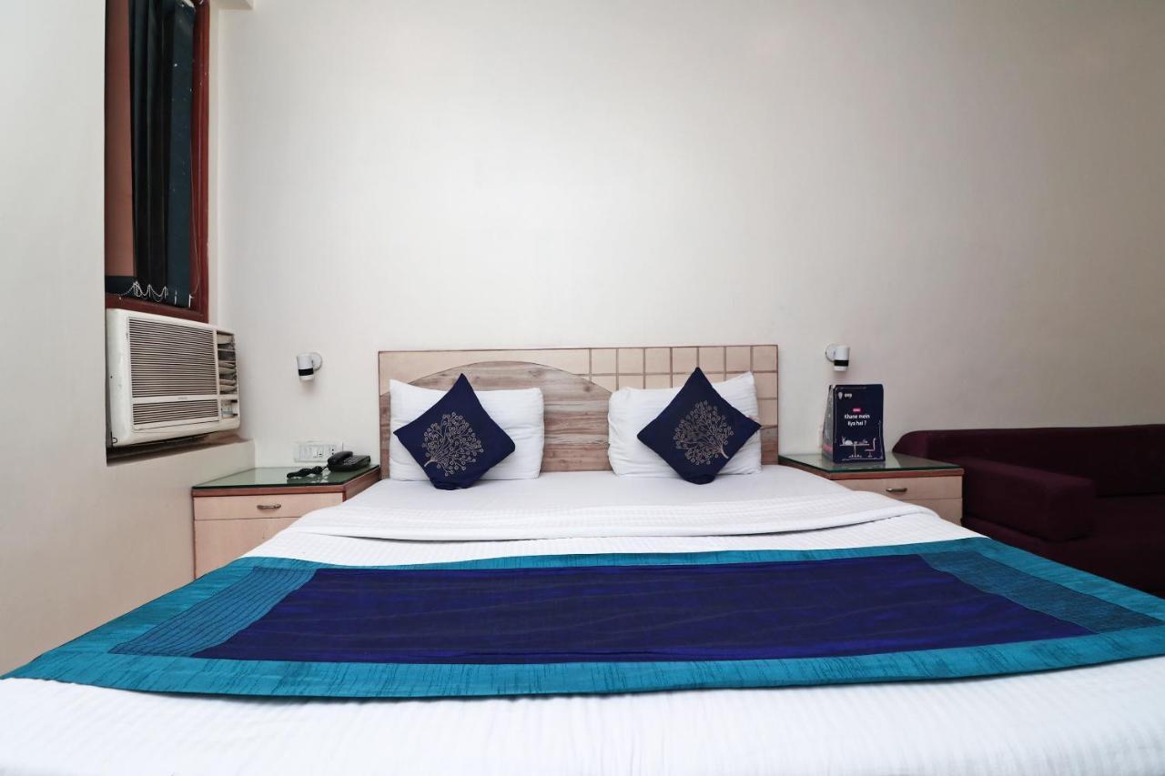 Hotel Deep Kanpur Eksteriør billede
