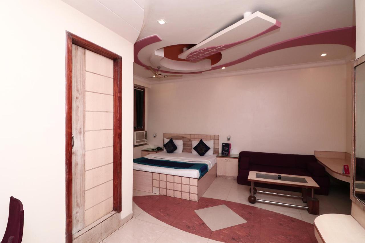 Hotel Deep Kanpur Eksteriør billede