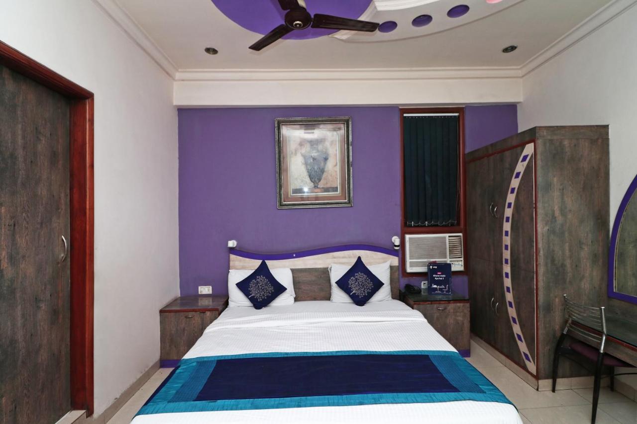 Hotel Deep Kanpur Eksteriør billede