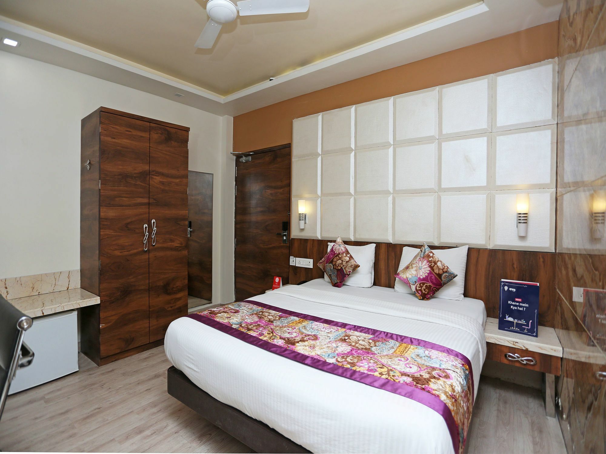 Hotel Deep Kanpur Eksteriør billede