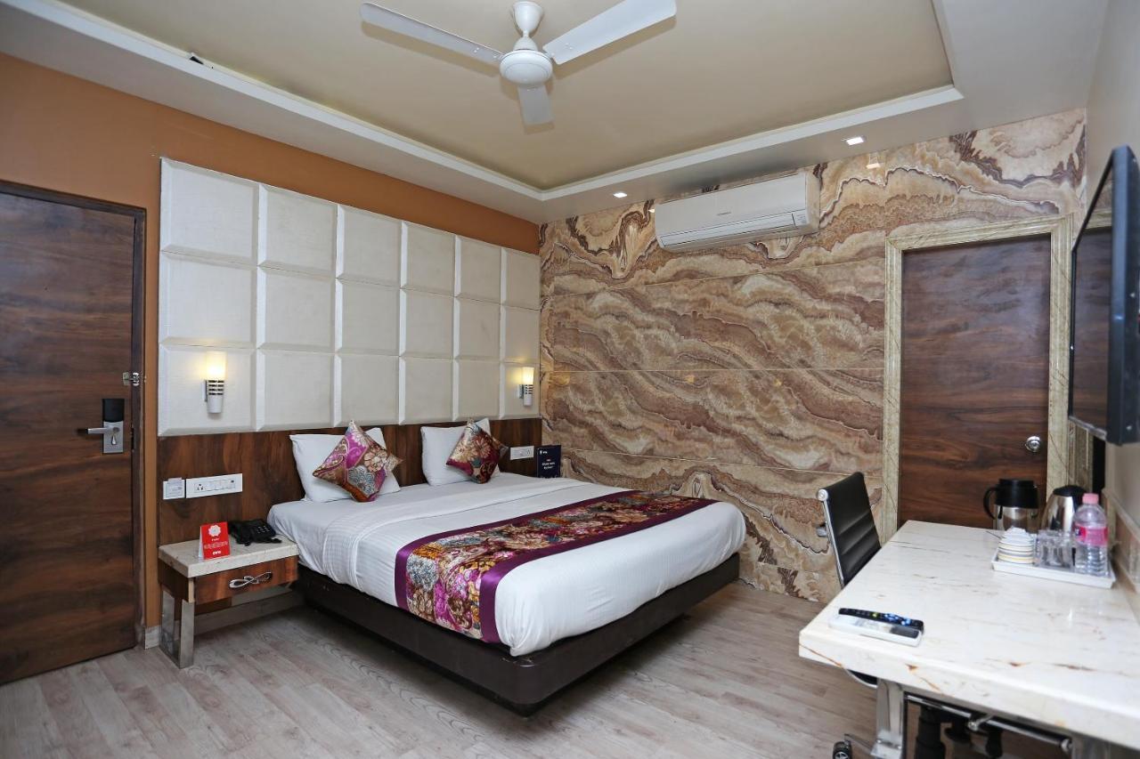 Hotel Deep Kanpur Eksteriør billede